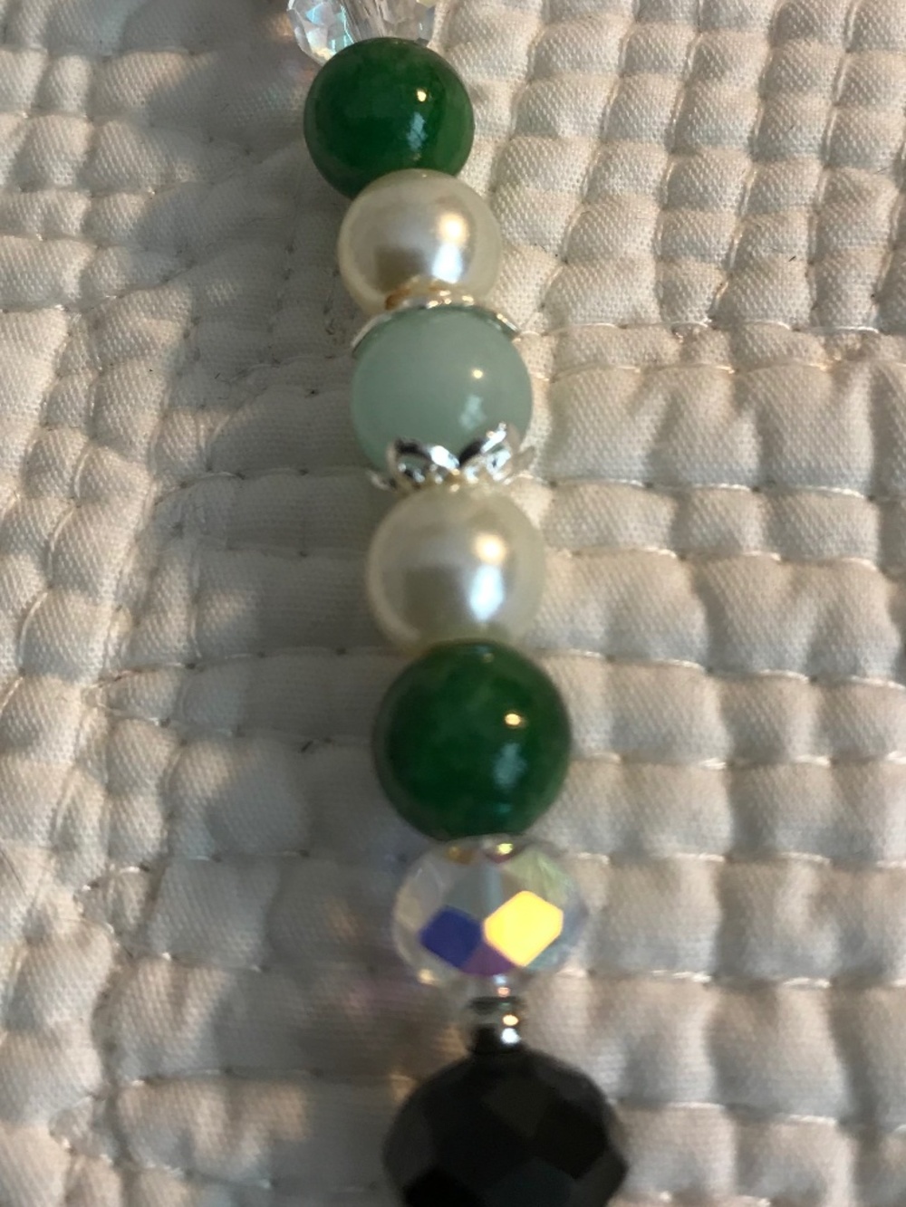 “Emerald Eclipse”: Artisan necklace - Picture 9 of 16